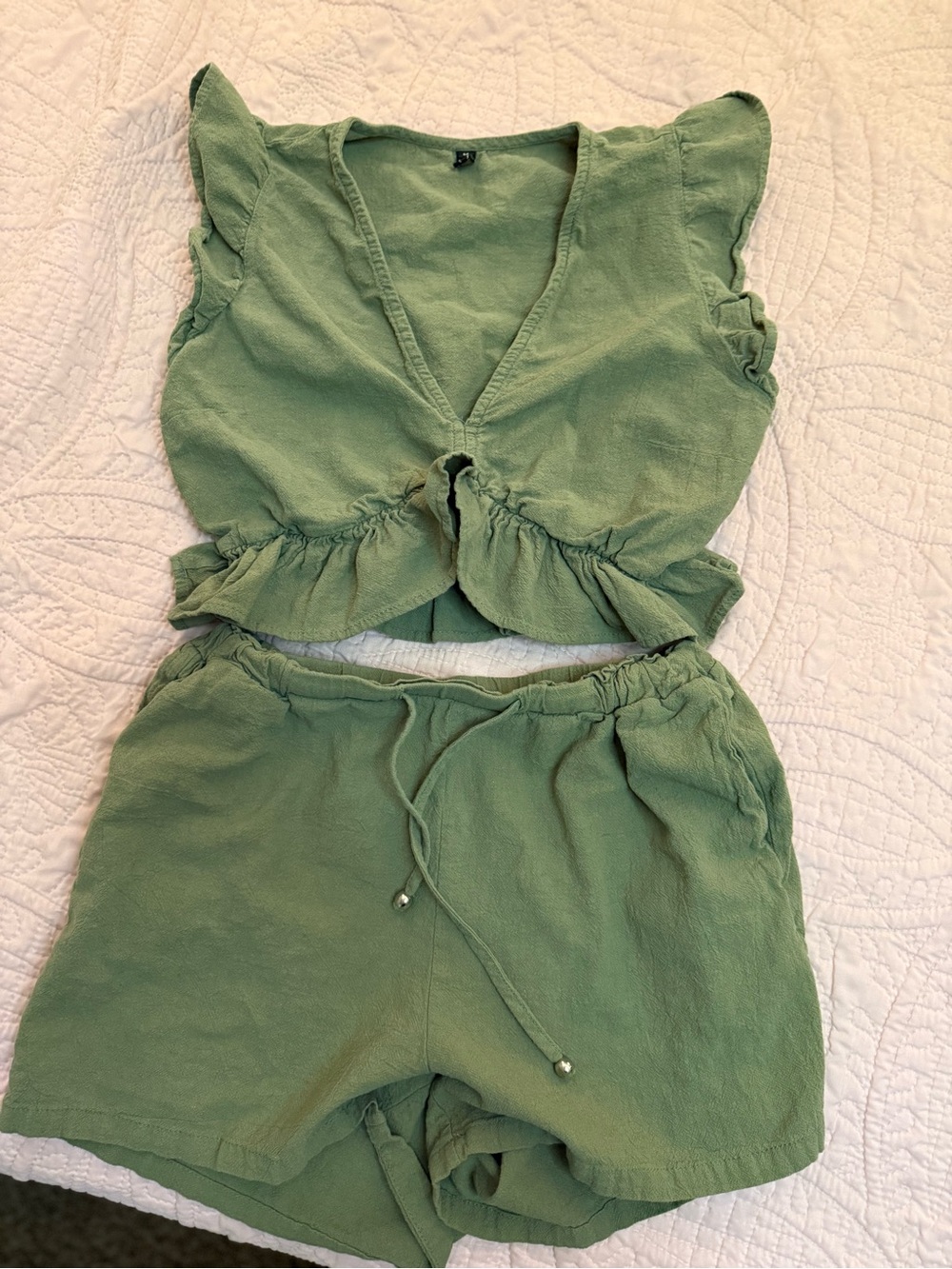 Fancyinn Green Ruffled Two-Piece Romper Set